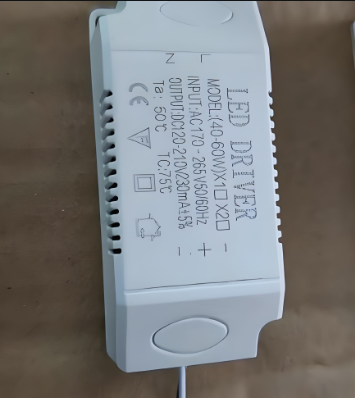 led吔R灯电?png